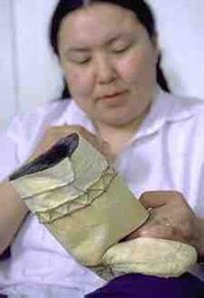 Eva sewing